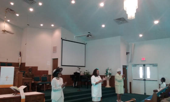 29july2018womenpraisedancers11.jpg